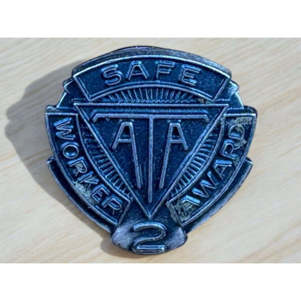 ATA American Trucking Association 2 Years Safe Driving No Accident Award Pin